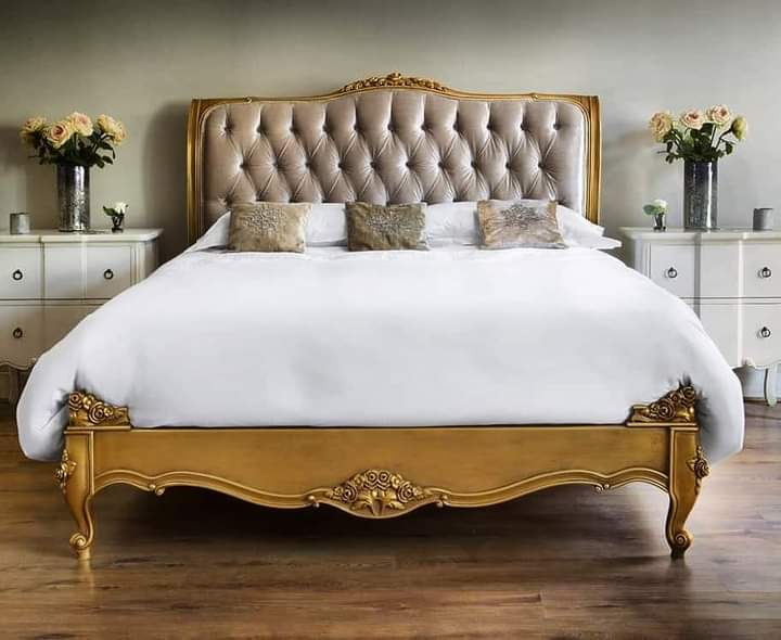 Luxury Italian beds